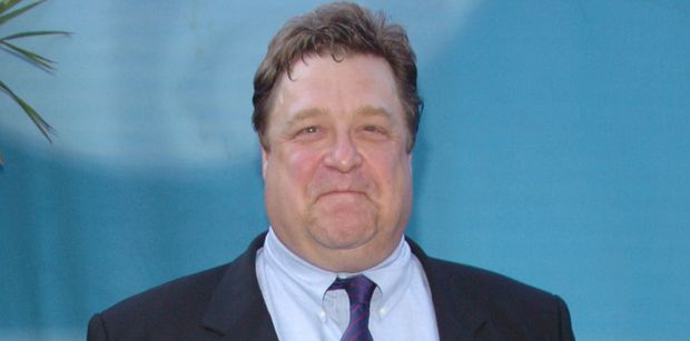 John Goodman schudł 90 KILOGRAMÓW! Dawno niewidziany aktor jest dziś NIE DO POZNANIA (FOTO)