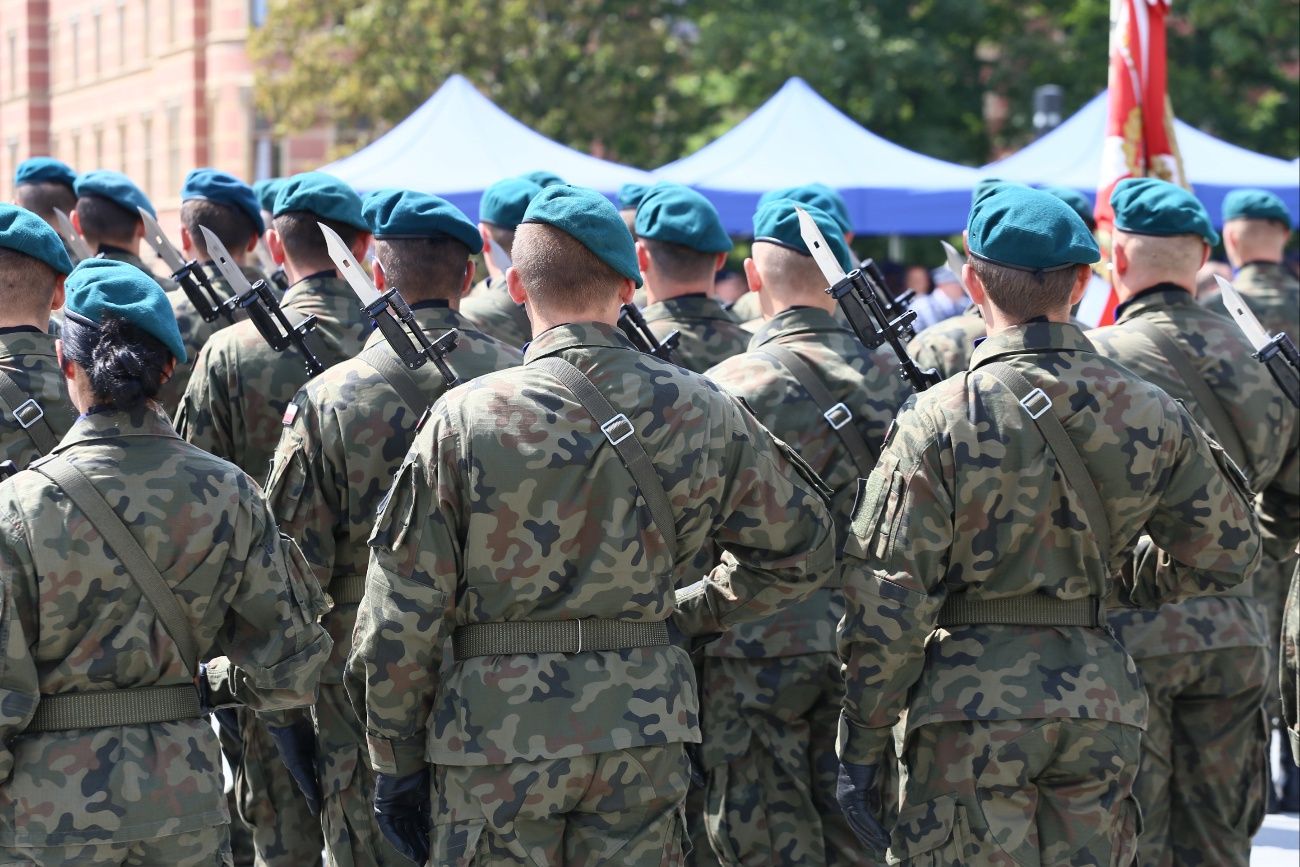 Wojsko szuka chętnych. Tyle płacą za 27 dni w wakacje