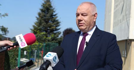 PKN Orlen. Sasin zapewnia, że koncern jest zabezpieczony przed wrogim przejęciem