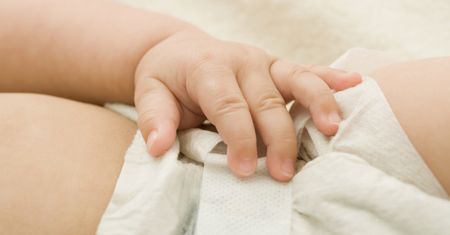 Miał znęcać się nad kilkumiesięcznym synkiem. Matka chłopca o wszystkim wiedziała