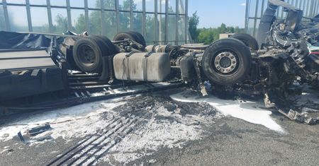 Tragiczny wypadek na A4. Nie żyje kierowca ciężarówki