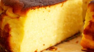 Dodaję do sernika. Wyrasta wysoki, nie pęka, a do tego jest cudownie aksamitny