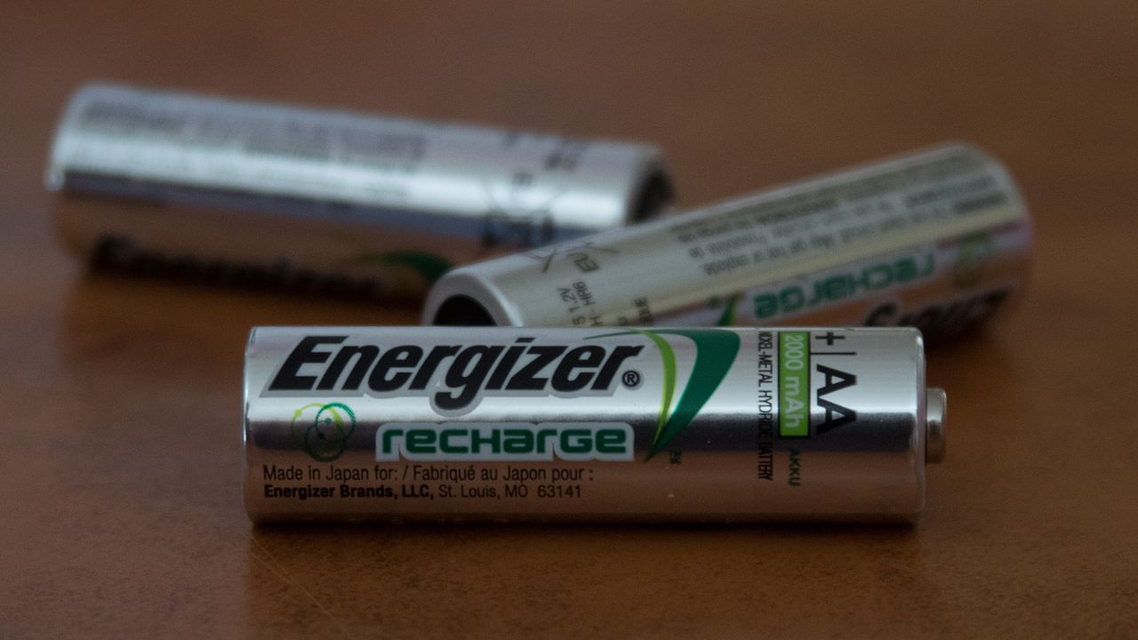 Energizer szykuje 26(!) modeli telefonów, w tym jeden z akumulatorem 18 000 mAh