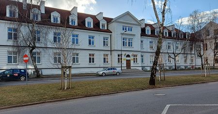 Bezpieczeństwo psychiczne najmłodszych. Fundacja ORLEN przekazała środki na funkcjonowanie poradni
