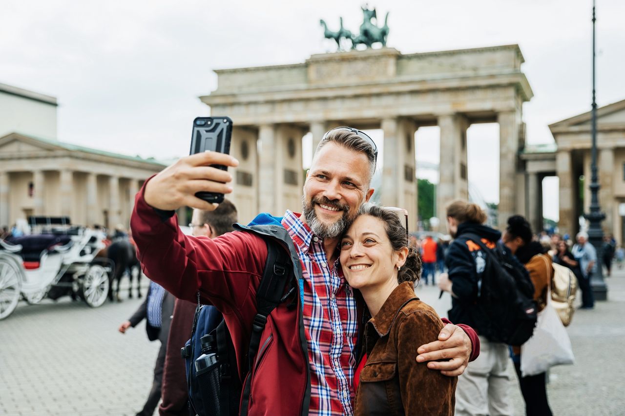 Unia Europejska przedłużyła politykę "roam-like-at-home"