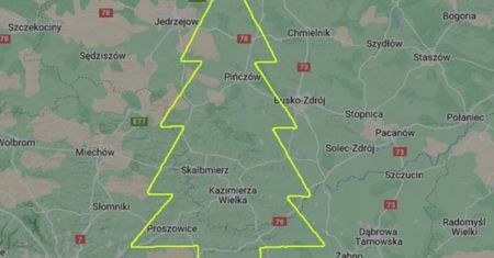 Polski pilot dał popis. Narysował gigantyczną choinkę na niebie