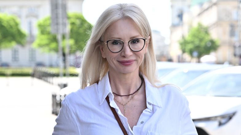 Ewa Gawryluk eksponuje sylwetkę w bikini