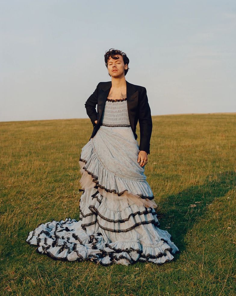 Harry Styles na okładce Vogue US (fot. Tyler Mitchell, fot. Vogue)