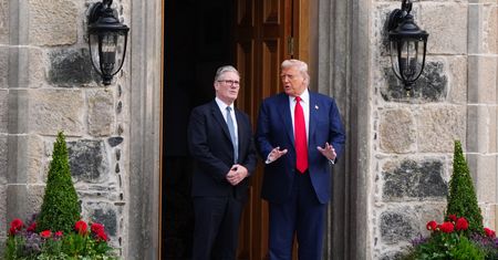Trump chce blokować Ormuz. Wielka Brytania odpowiada