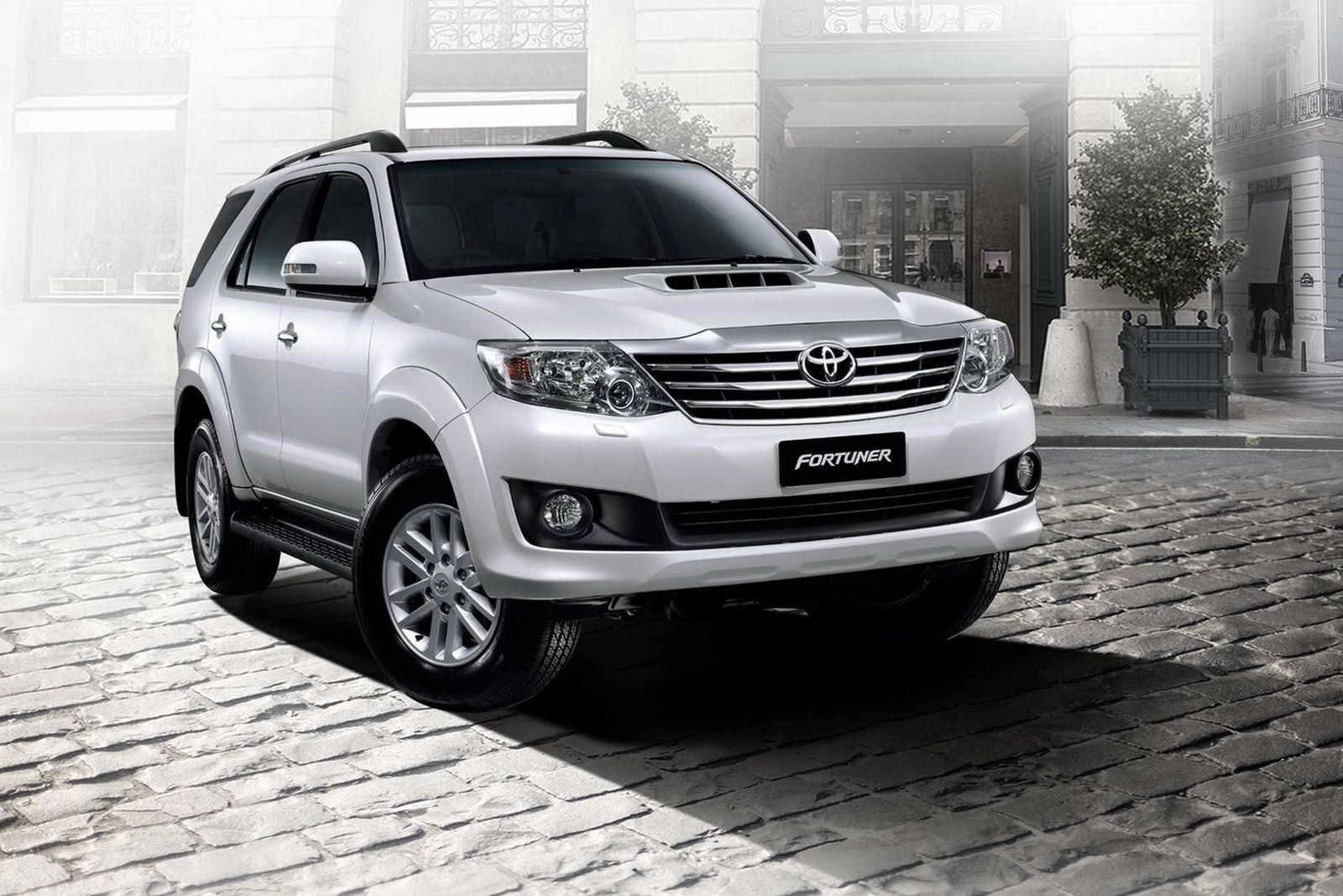 2012 Toyota Fortuner