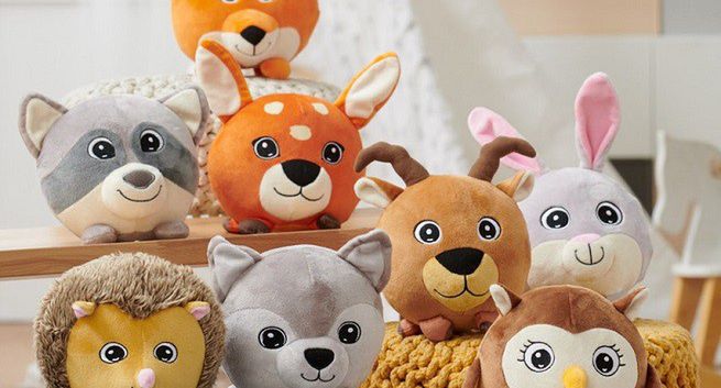 Lidl odpowiada na „Gang Słodziaków” w Biedronce, oferując leśne maskotki Lidlaki. Biedronka: naśladownictwo to najwyższa forma komplementu