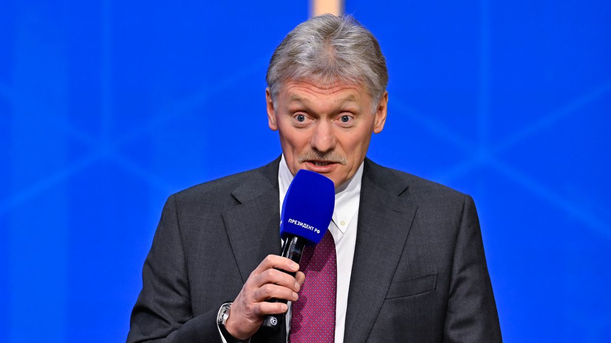 MOSCOW, RUSSIA - DECEMBER 19: Kremlin Spokesman Dmitry Peskov moderates Russian President Vladimir Putin's annual special televised question-and-answer session and year-end news conference, held at the Gostiny Dvor trade and exhibition center in Moscow, Russia, on December 19, 2025. (Photo by Sefa Karacan/Anadolu via Getty Images)