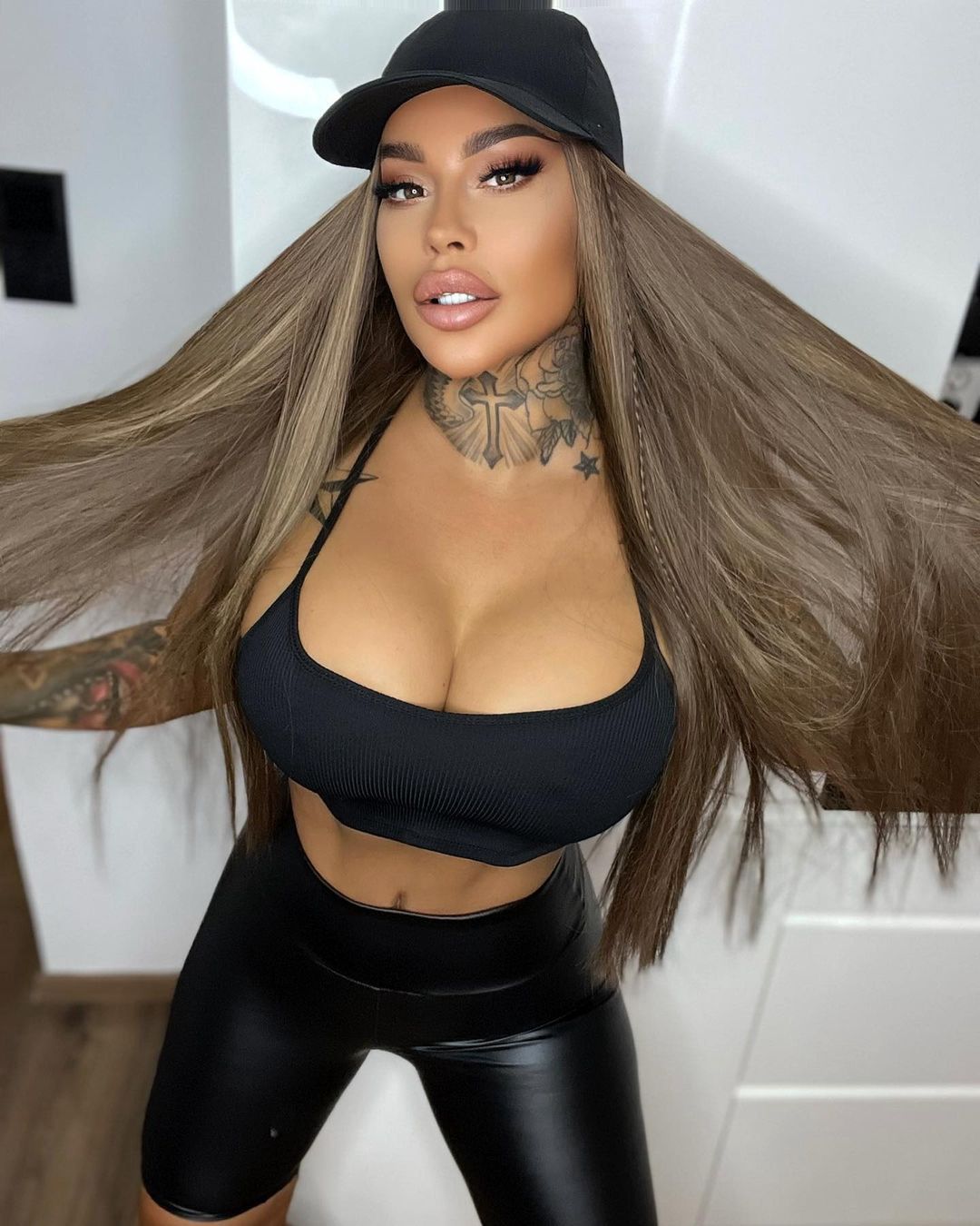 Laluna Unique