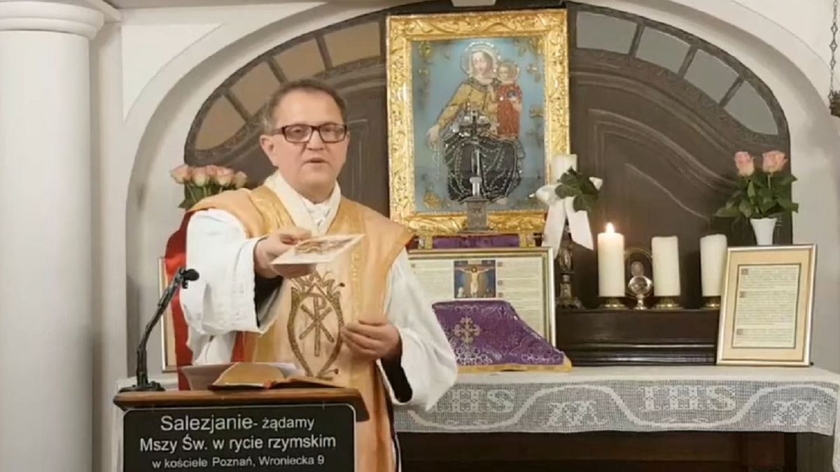Ksiądz Woźnicki grzmi o gejach i lesbijkach. "Nie zapraszaj ich na Wigilię" 