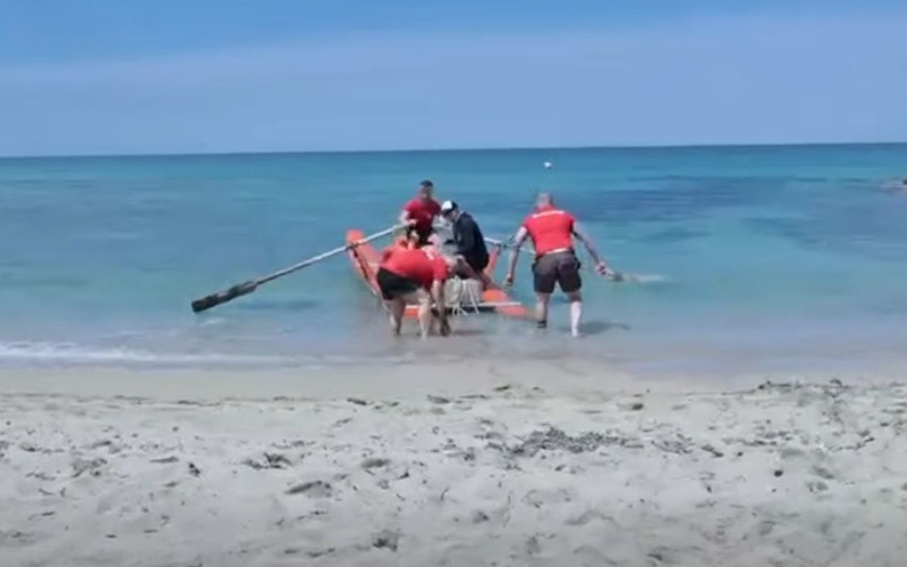50 euro na dzień. Zatrudnili więźniów na plaży. Wieści z Włoch