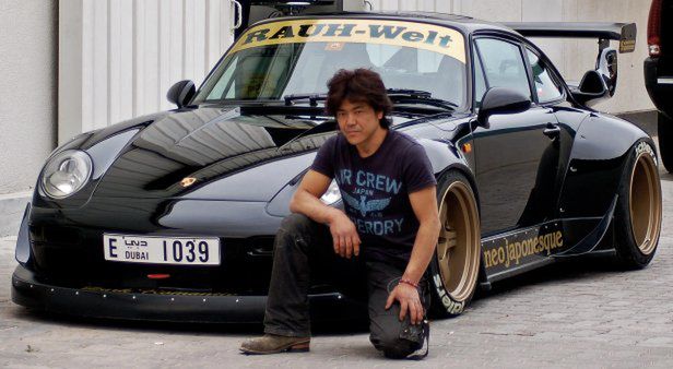 Co to jest RWB? Szeroko, nisko, surowo - Akira Nakai-San i RAUH-Welt Begriff