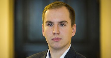 Polski rząd przypomina: masz bana na Facebooku? Ministerstwo pomoże ci z nim walczyć