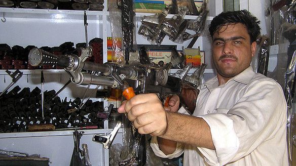 Skąd talibowie biorą te wszystkie zabawki? 1