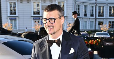 W "Lalce" zagrał BEZWZGLĘDNEGO AMANTA. Mateusz Damięcki brylował na premierze [ZDJĘCIA]