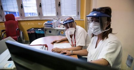 Nowy objaw COVID-19 u dzieci? Lekarze zgłaszają coraz więcej przypadków
