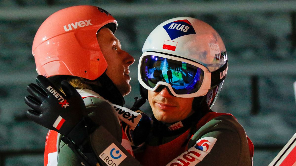 TITISEE-NEUSTADT, GERMANY - JANUARY 09: Dawid Kubacki and Kamil Stoch of Poland hug during the HS142 at the Viessmann FIS Ski Jumping World Cup Titisee-Neustadt at  on February 9, 2021 in Titisee-Neustadt, Germany. (Photo by Sandra Volk/NordicFocus/Getty Images)