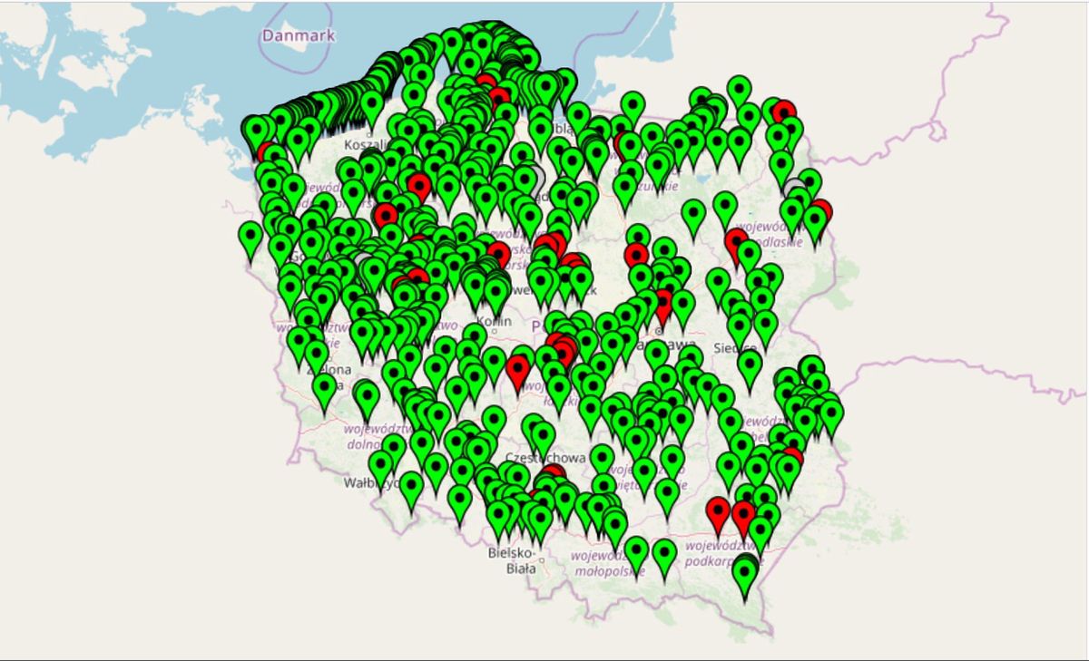 Mapa tworzona przez GIS pozwala sprawdzać, które kąpieliska są zamknięte - ta jest aktualna na dzień 5 sierpnia