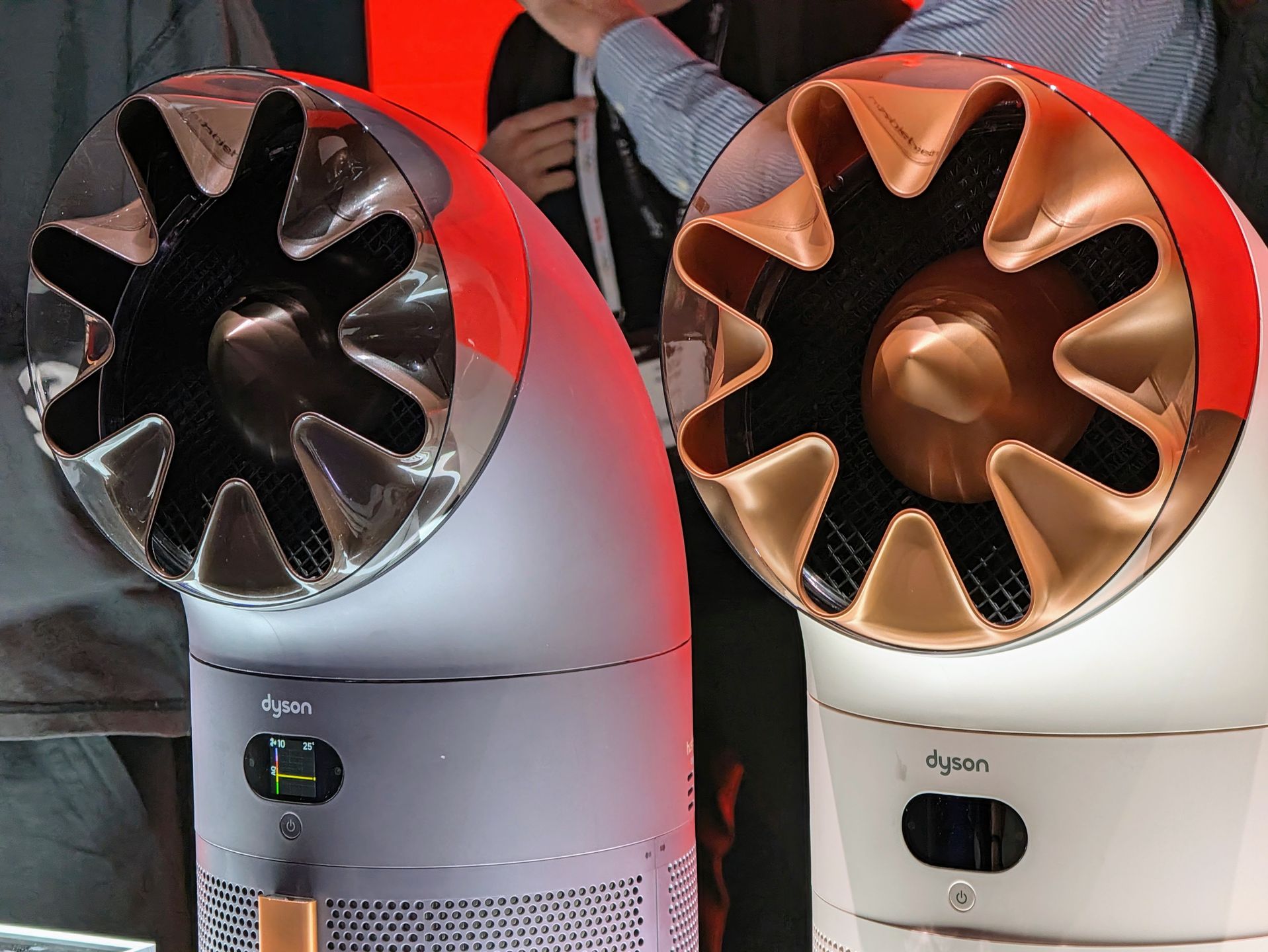 Nowa seria Dyson HushJet