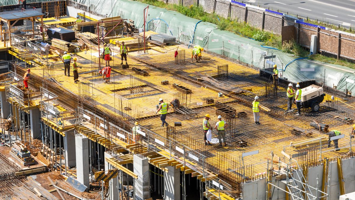 Dejan Gospodarekplac, budowy, zbrojenie, beton, żelbeton, budowa, konstrukcja, stal, fundament, fundamenty, inwestycja, apartamentowiec, apartamenty, biznes