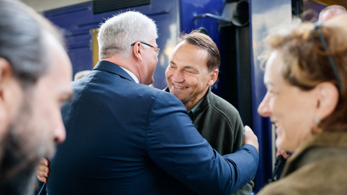 Radosław Sikorski i Andrij Sybiha 