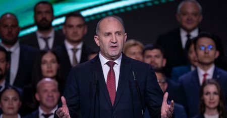 Prorosyjski polityk może rządzić Bułgarią. Radew zabrał głos