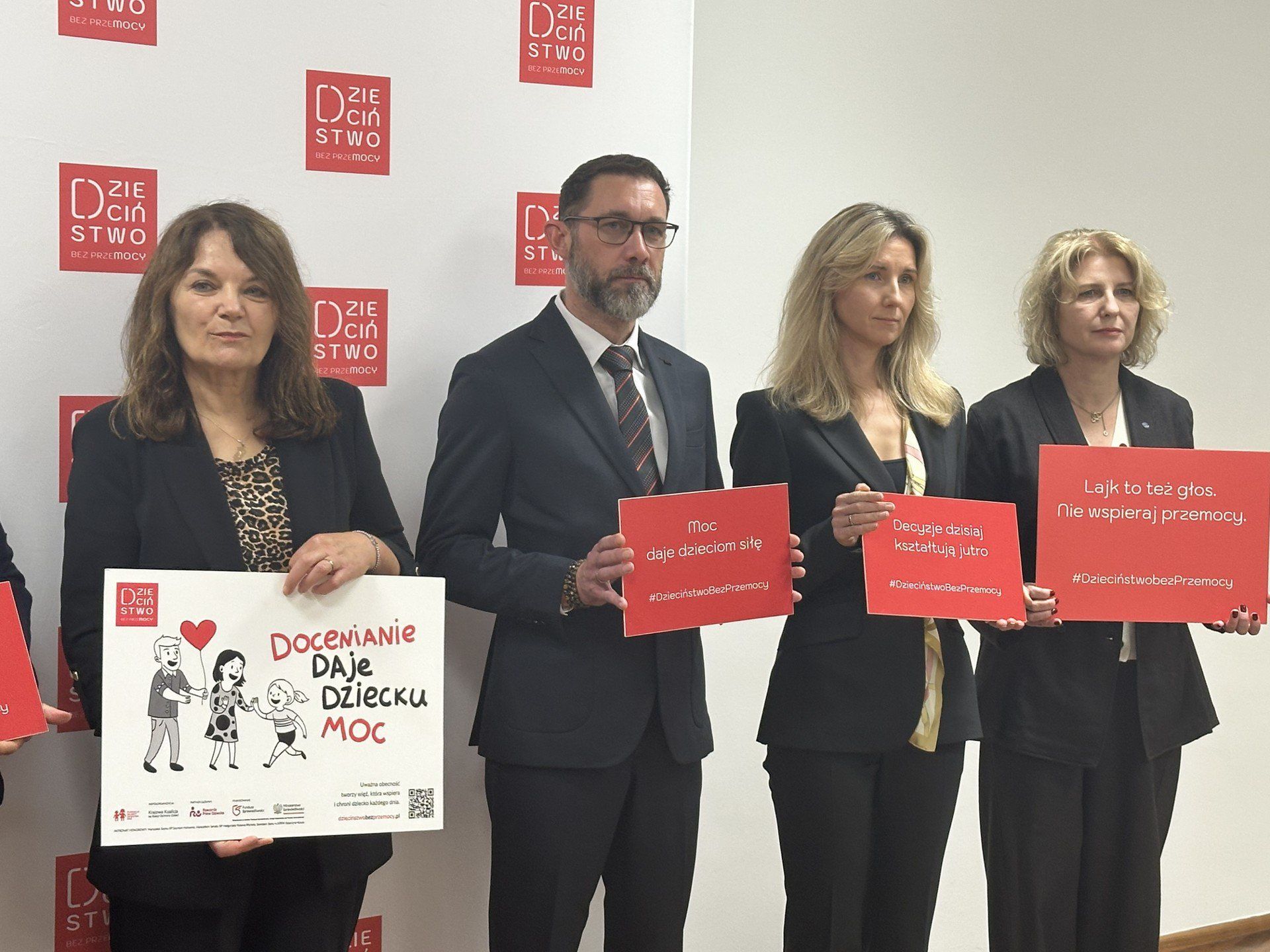 Jak przeciwdziałać przemocy rówieśniczej i cyberprzemocy? Konferencja regionalna w Poznaniu