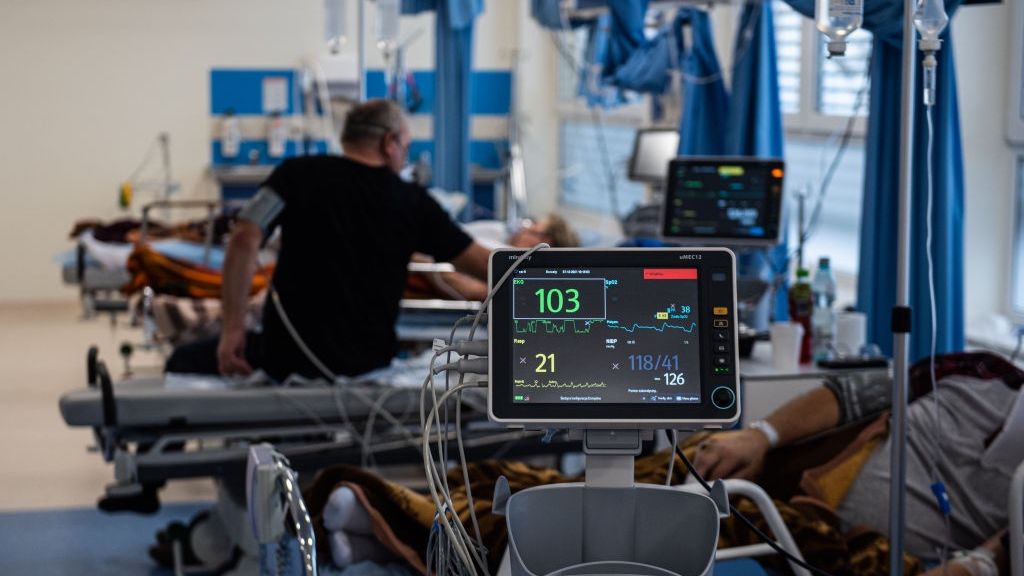 Na zdjęciu respirator