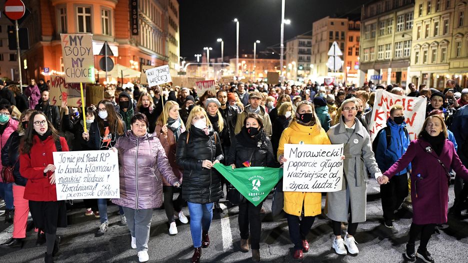 Protesty po śmierci 30-latki z Pszczyny