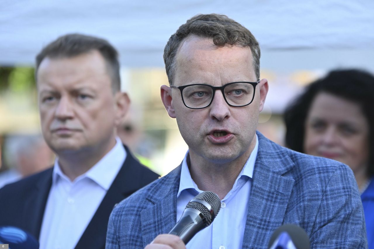 Romanowski ujawnia. Tyle kosztuje go mieszkanie w Budapeszcie