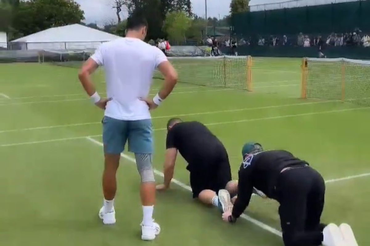 Novak Djokovic and Nick Kyrgios in viral video from Wimbledon training