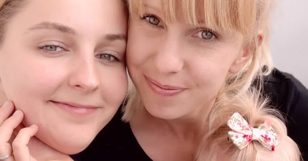Kasia i Ewelina Domańskie: chciałybyśmy, żeby ludzie byli oswajani z tematem tęczowych rodzin, a nie straszeni nieznanym