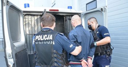 Źle zniósł odrzucenie. Groził śmiercią, obrażał przy klientach