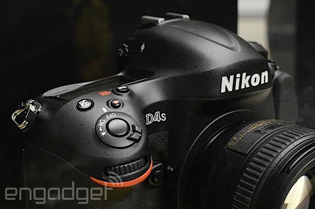 Nikon D4s