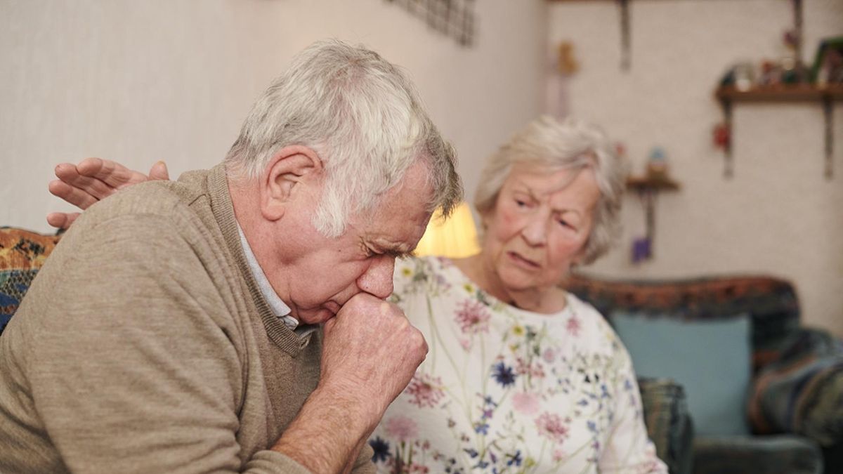 Odstawienie sterydów może zwiększyć podatność na ciężki przebieg zakażenia koronawirusem