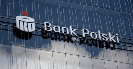 PKO BP ostrzega. Sprawdź adres przy logowaniu