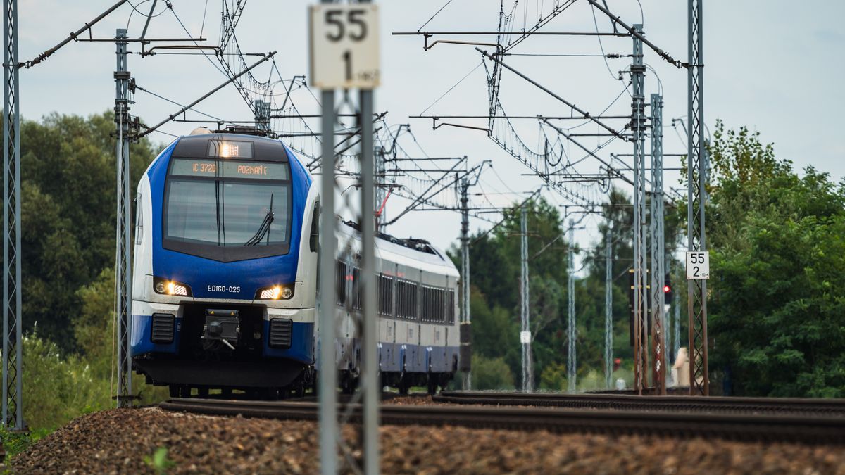 Podróżni skarżą się na brak miejsc w PKP Intercity 