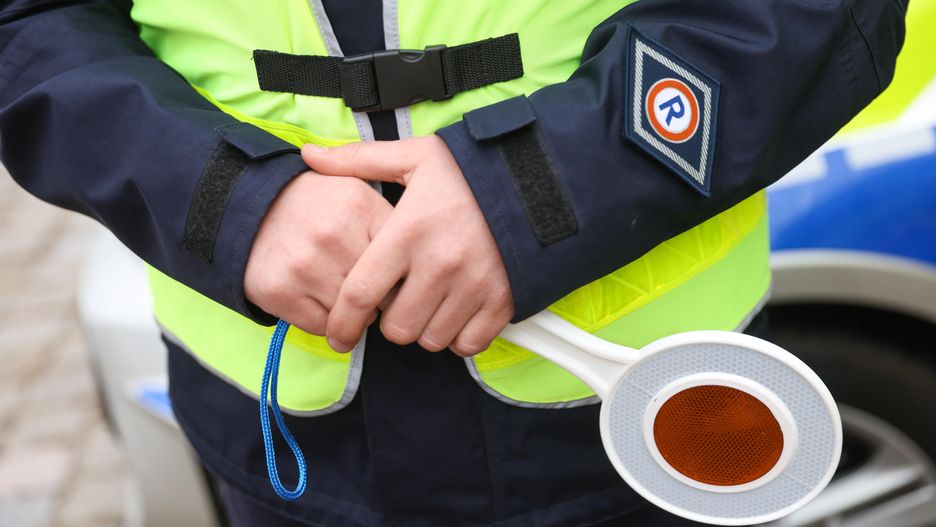 patrol policji
Leszek Szyma�ski
1listopada, akcja, bezpiecze�stwo, bezpiecze�stwo na drodze, funkcjonariusz, funkcjonariusze, KGP, Komendy G��wnej Policji, konferencja, Konferencja prasowa, lizak, lizak policyjny, na drodze, policja, policjanci, policjant, policji, prasowa, radiow�z, ruch, tarcza do zatrzymywania, w�z policyjny, wzmo�ony, znicz