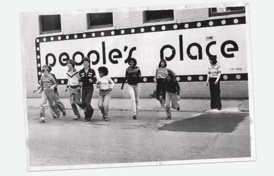 Tommy Hilfiger będzie walczyć z dyskryminacją rasową w świecie mody