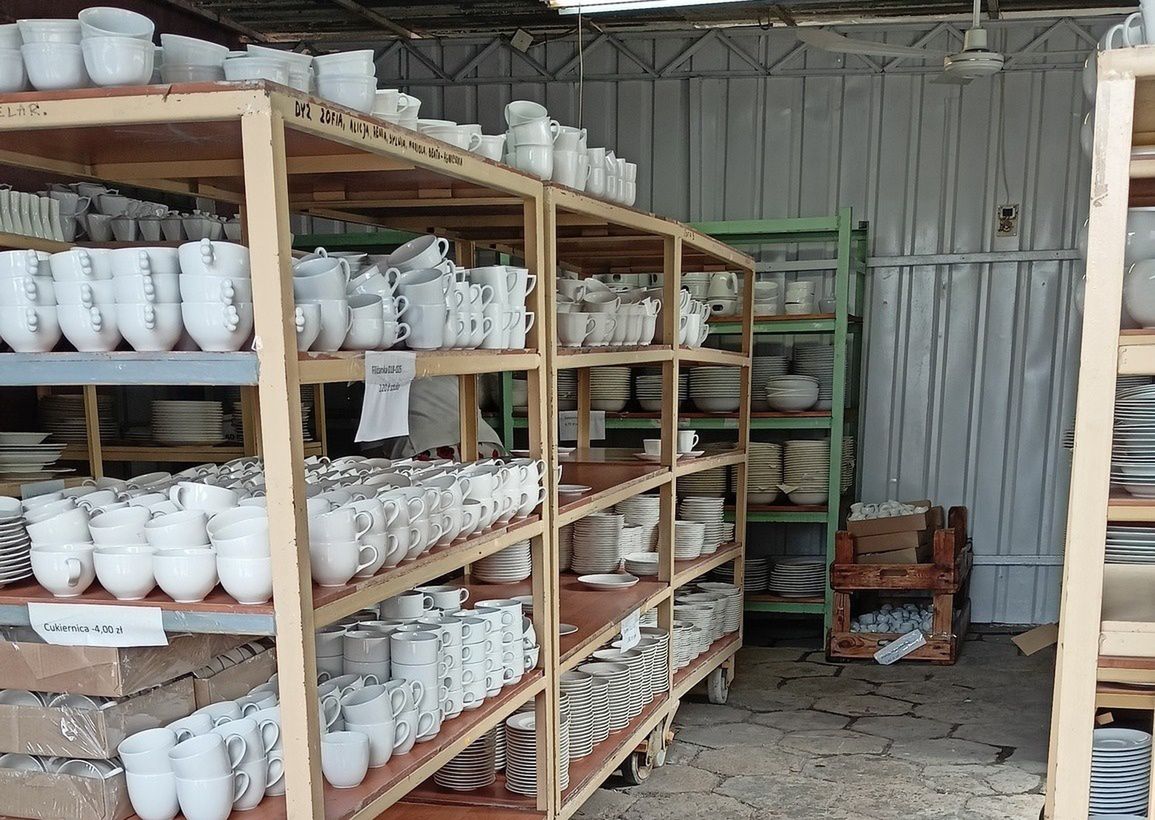 Nie ma na razie kupca na  Zakłady Porcelany Stołowej "Karolina"
