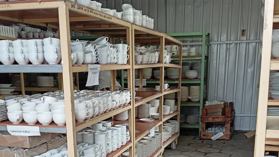 Nie ma na razie kupca na  Zakłady Porcelany Stołowej "Karolina"