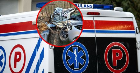 Auto zmiażdżone przez szambiarkę. W środku matka z dzieckiem