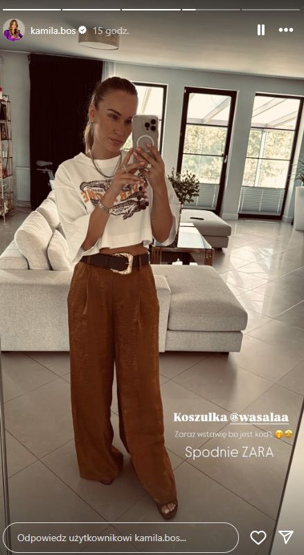 Kamila Boś w luźnych spodniach