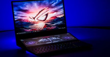 ASUS ROG Zephyrus Duo 15 GX550L - mózg roz...klepany