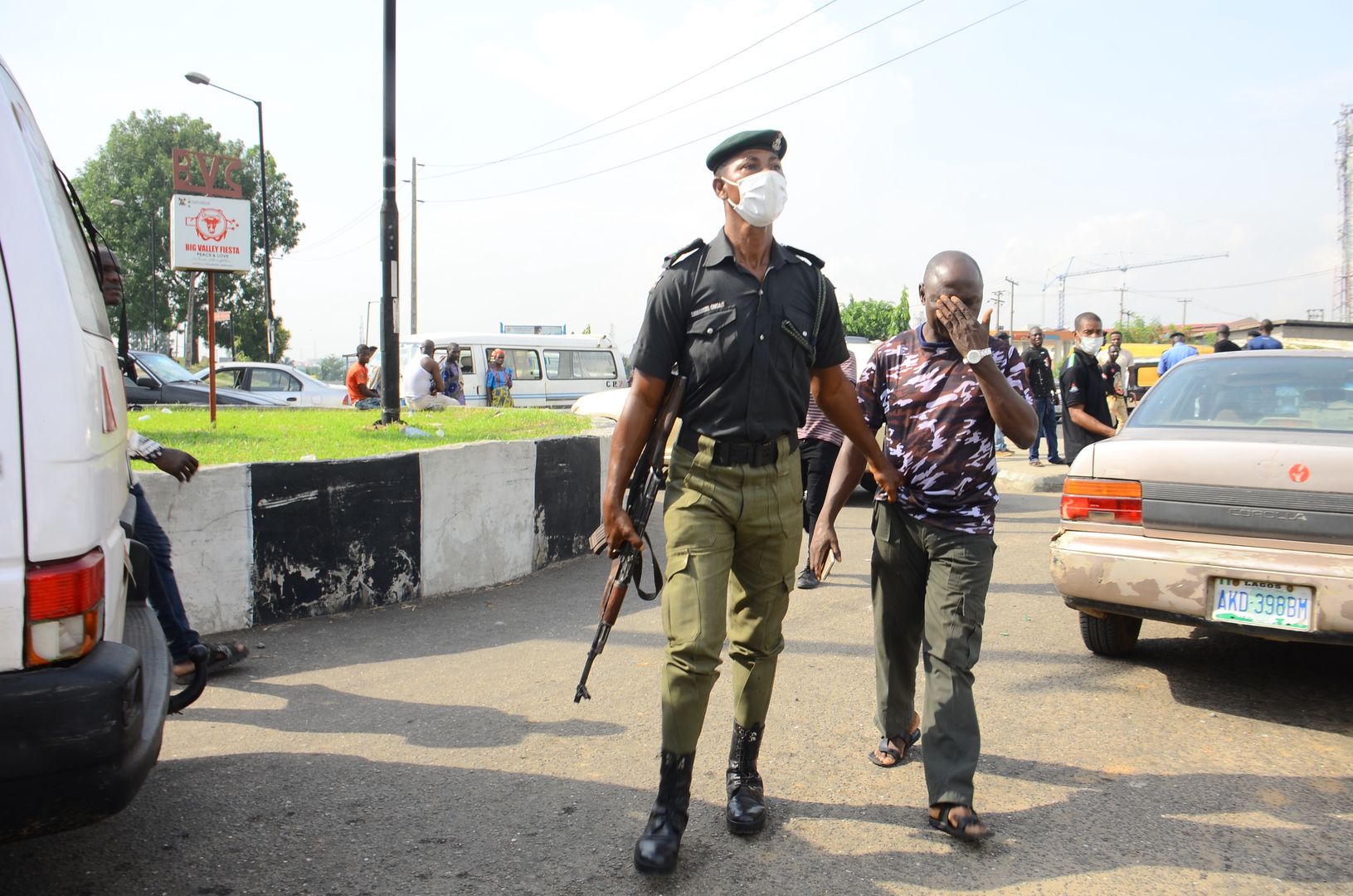 Koronawirus. Policja w Nigerii zabiła 18 osób