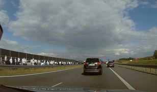 Kilkudziesięciu pseudokibiców usłyszało zarzuty za ustawkę na autostradzie A4